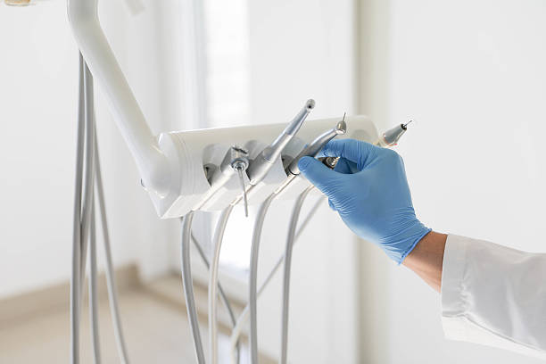 24/7 Emergency Dental Implants experts in Hamilton, IL